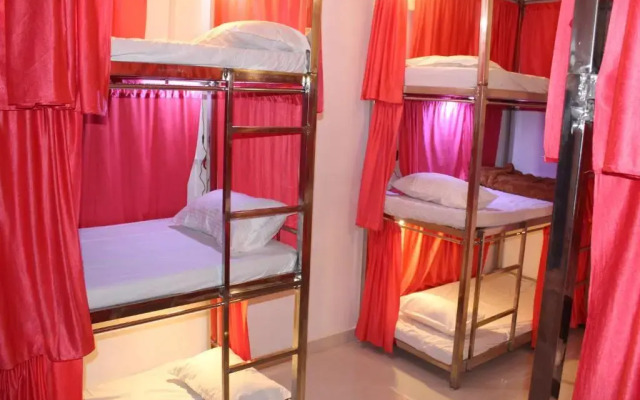 Sunset Backpackers Hostel