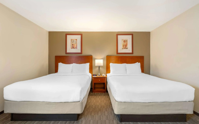 Comfort Inn Cockatoo near LAX Airport
