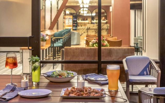 Pennyweight Hotel Boston, Curio Collection by Hilton