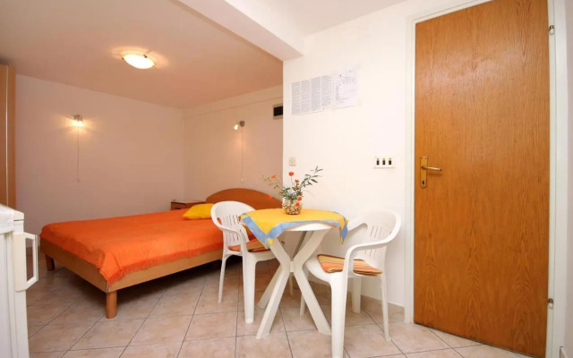 Apartments by the sea Prigradica, Korcula - 9141
