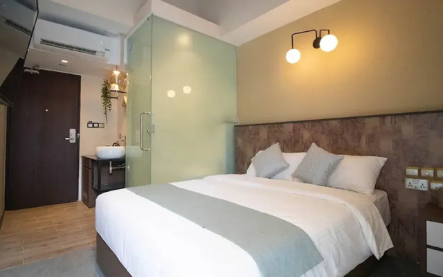 Hotel Calmo Hamilton