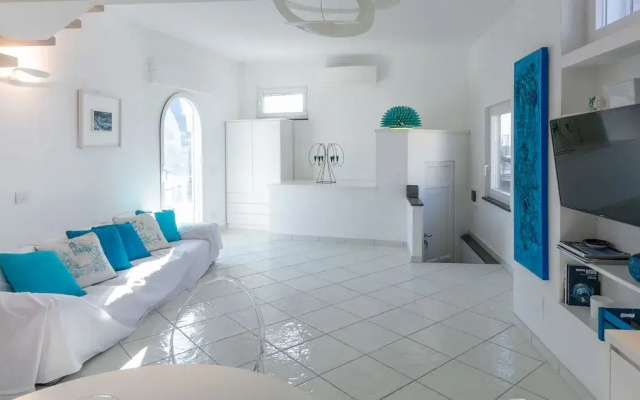 Rooftop Luxury Apartment