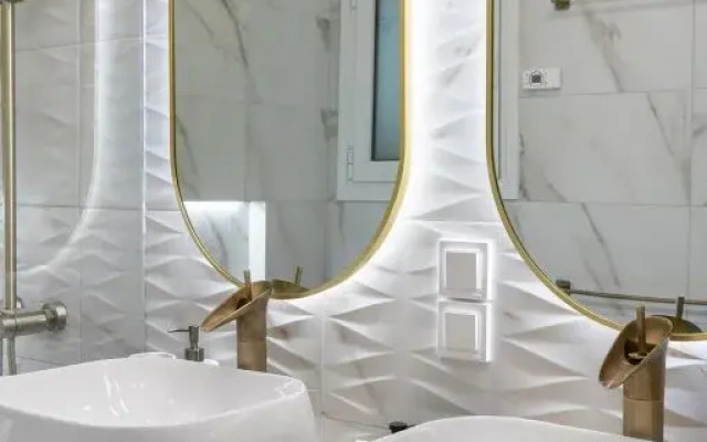 Elaia Luxury Selections