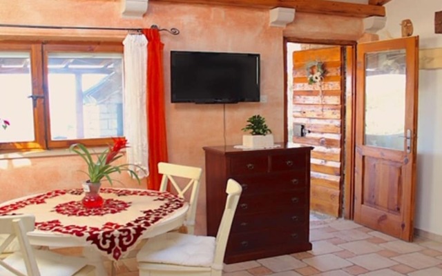 Enticing Holiday Home in Korčula Near Seabeach