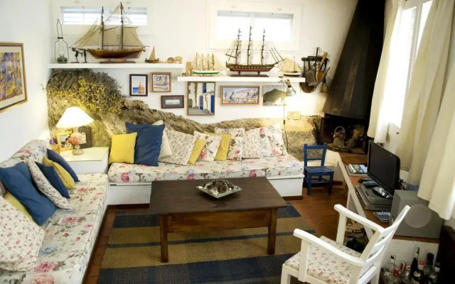 Enkidu Artist Apartment