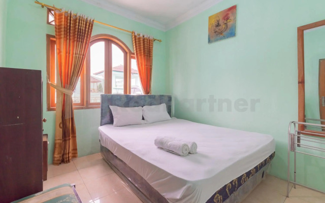 OYO 3879 Villa Sari Intan