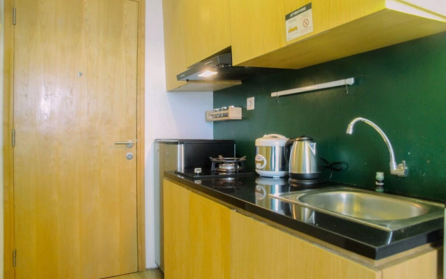 Compact and Artsy Studio Cinere Bellevue Apartment
