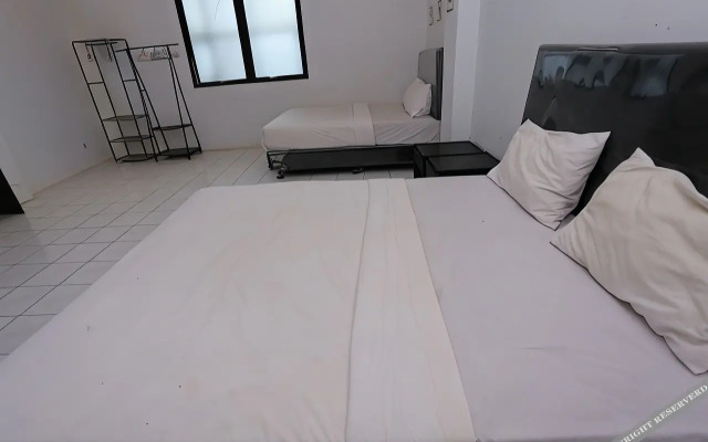 Collection O 92739 Hotel Pintu Besar Near Pancoran ChinaTown Point