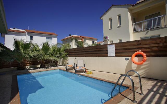 Clover in Famagusta