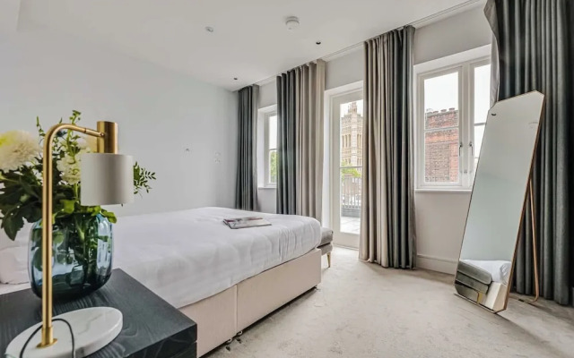 Westminster Apartments by D'montrio