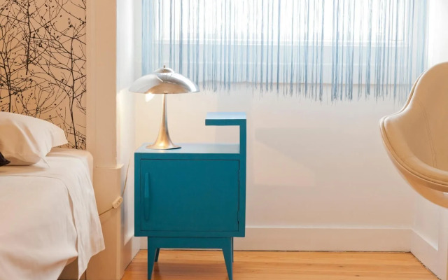 Living Lounge Hostel