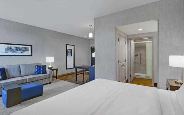 Homewood Suites by Hilton Edison Woodbridge