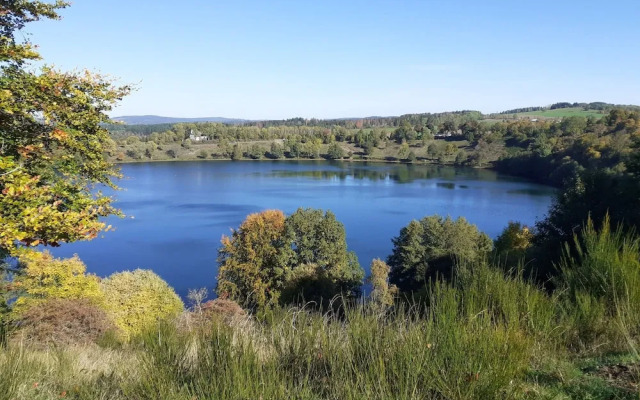 Apartment in Vulkaneifel With Idyllic Garden