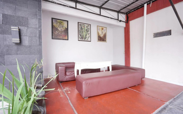 OYO 324 Maleo Kostel