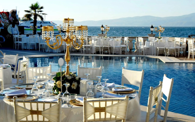 Montania Special Class Hotel