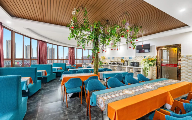 L Impression Hotel (Guigang High Speed Railway Station Wanda Plaza)