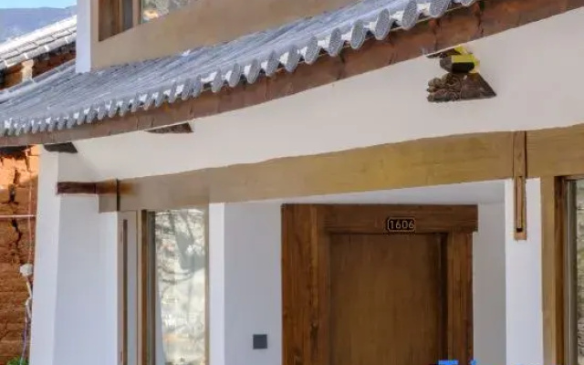Shuiyuejinghua Homestay (Lijiang Sanyi International Airport)