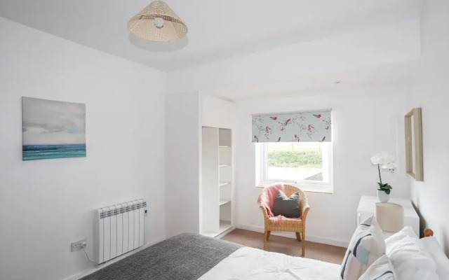 Ceiriad - 9 Ty'n Don