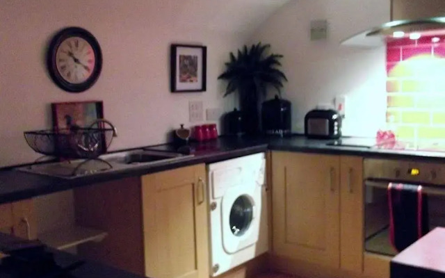 Holly House Bed & Breakfast