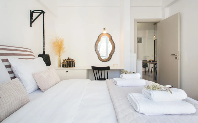 Modern Bohemian Style Sun-Splashed Loft