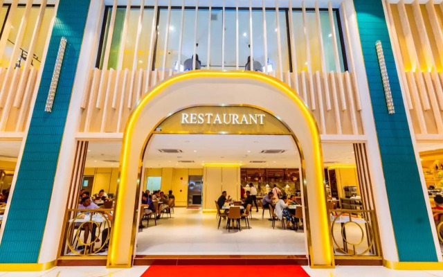 Titan King Casino and Resort
