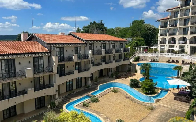 The Cliff Beach & SPA Hotel