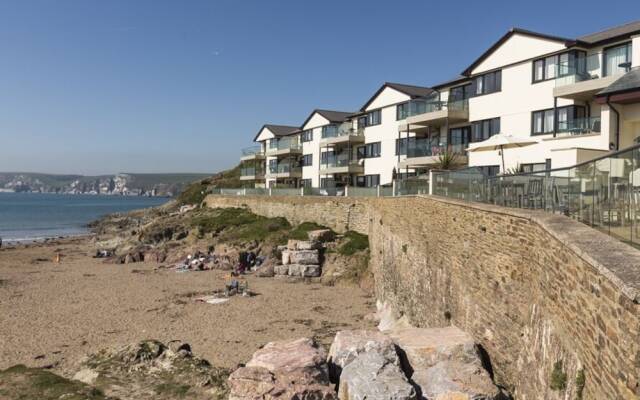 25 Burgh Island Causeway