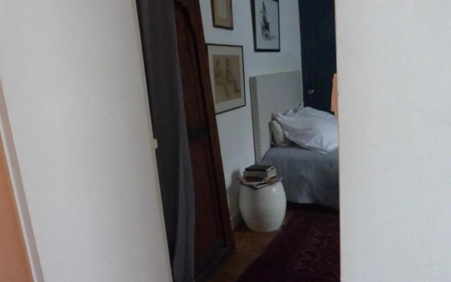 La Grotte de Voltaire Chambre d'Hôtes