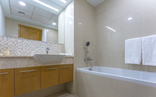 Homesgetaway-Bellevue Tower Downtown 1BR