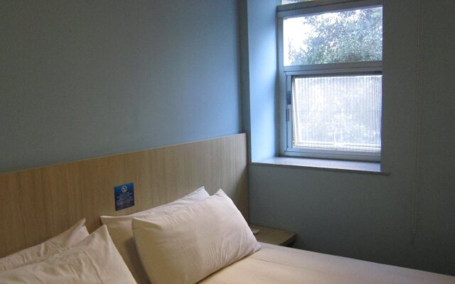 Bestay Hotel Express (Kunming International Convention and Exhibition Center)