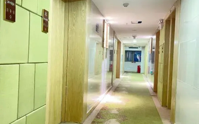 Guiyang Longwu Hotel
