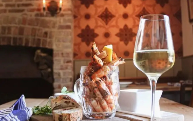 The Bell at Broadway