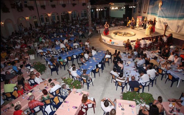 Room in Studio - Studio Apartment 3, First Floor