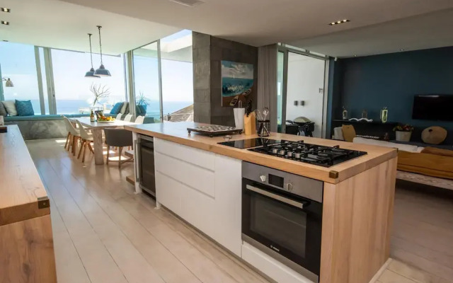 Ethereal 4bed Camps Bay Villa Atlantic Reflection