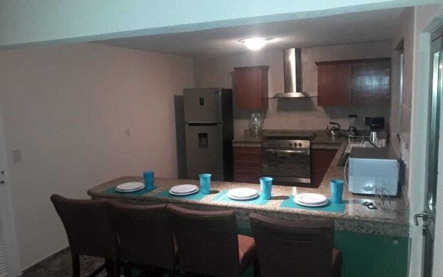 Casa Quetzal Cancun - 4 Br Home