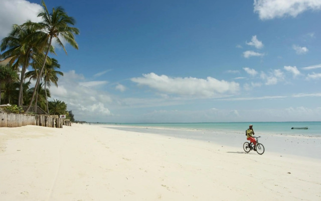 Sultan Sands Island Resort
