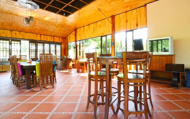 Villa Aries Biru