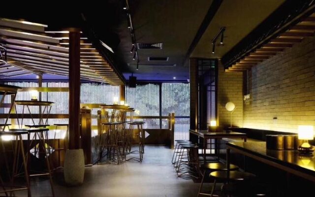 Longking Hotel