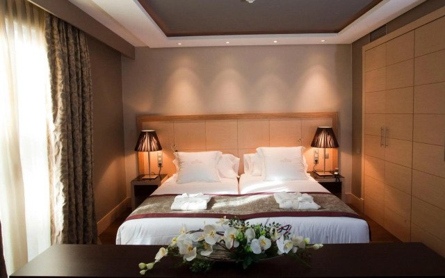 Sinsuvarn Airport Suite