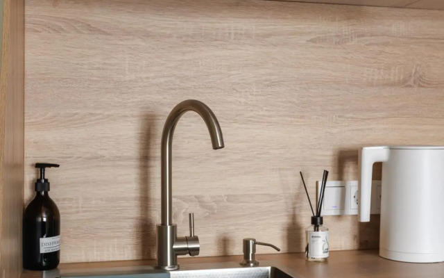 Apartments on 50 let Oktyabrya 63g street (2)