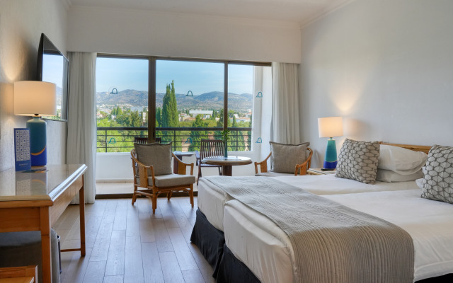 Coral Beach Hotel and Resort