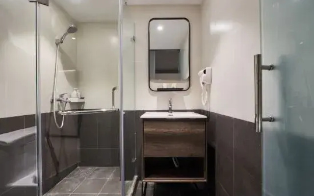 Hi Inn Hotel (Shanghai Wujiaochang Huangxing Road)