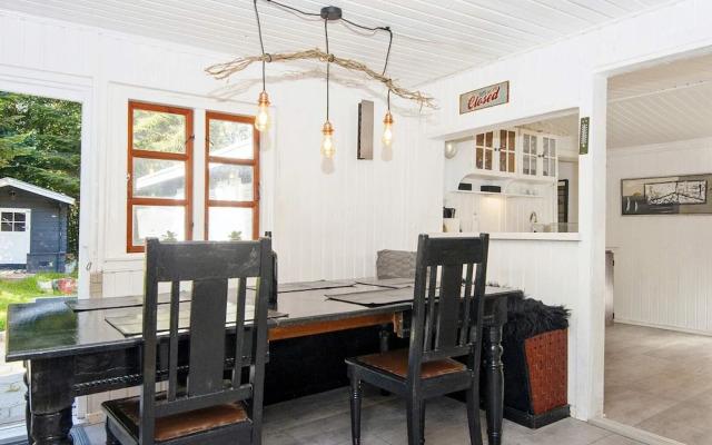 6 Person Holiday Home in Ebeltoft