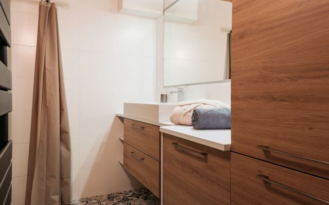 DIFY Royale - Hotel de Ville