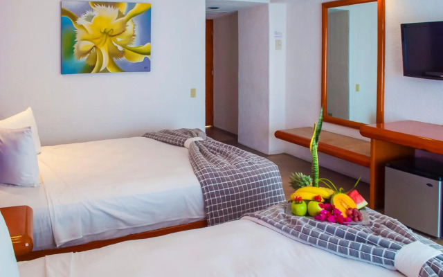 Los Patios Hotel