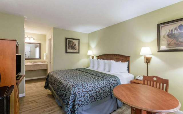 Days Inn by Wyndham Ormond Beach