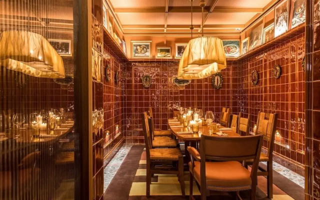 Brach Madrid - Evok Collection