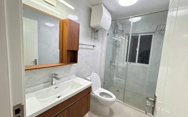 The 401 Apartment