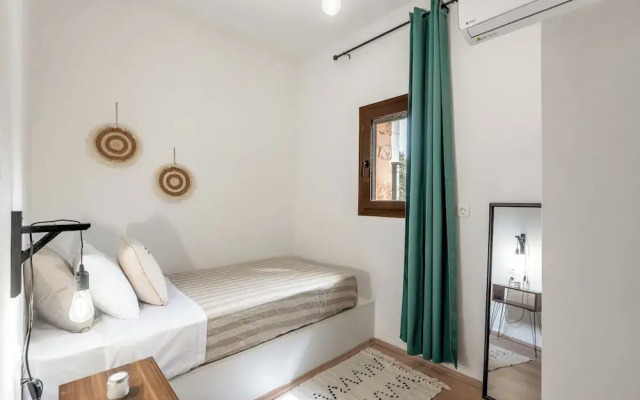 Joel Living Collection - Rustic Villa