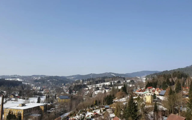 Pronájem Apartmánu V Tanvaldu